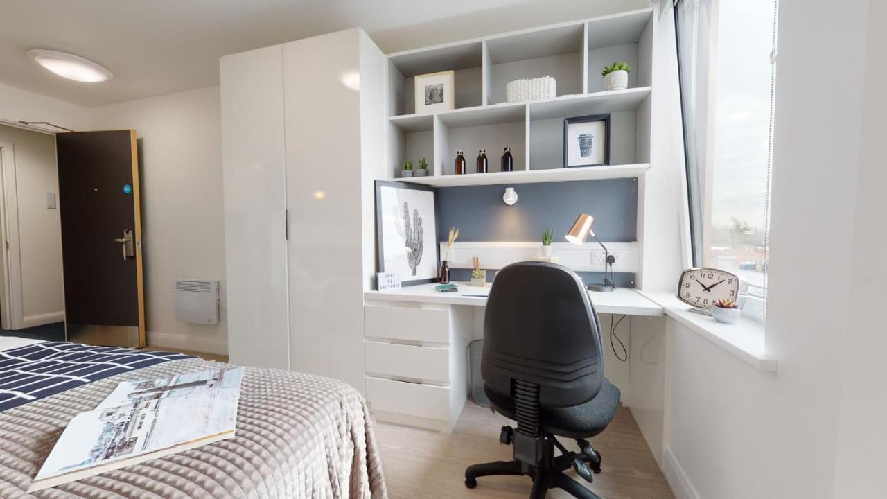 Iq The Brickworks York Apartment Ngoại thất bức ảnh