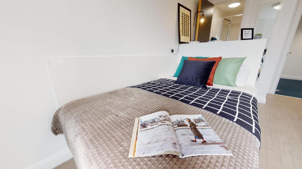 Iq The Brickworks York Apartment Ngoại thất bức ảnh